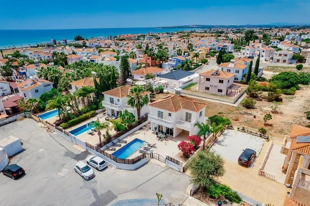Villa Croeso Aya Napa